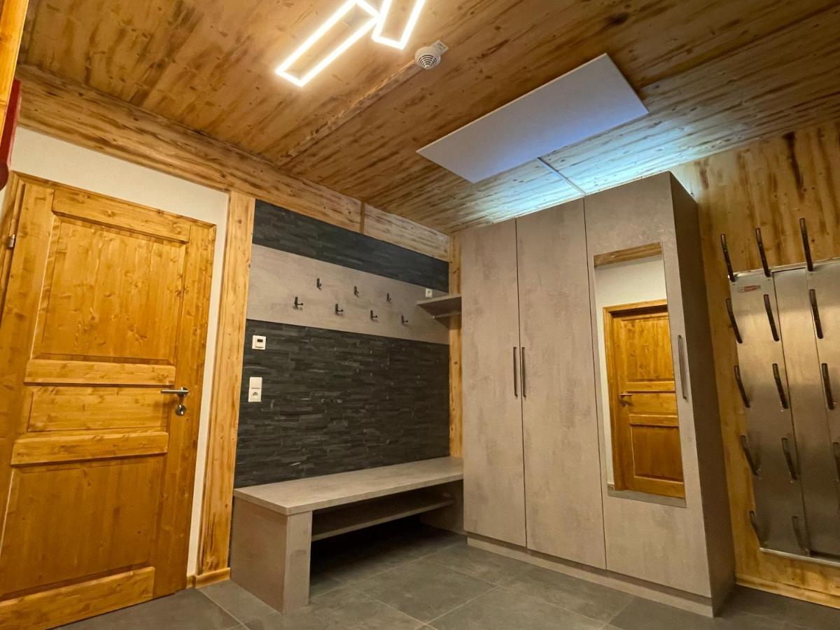 סנט לורנזן אוב מוראו Hillside Chalet Kreischberg מראה חיצוני תמונה